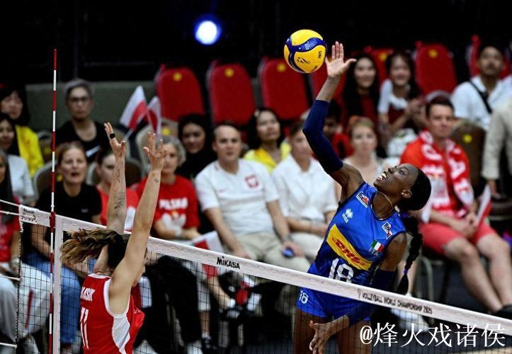 女排世锦赛：意大利与日本携手挺进半决赛
