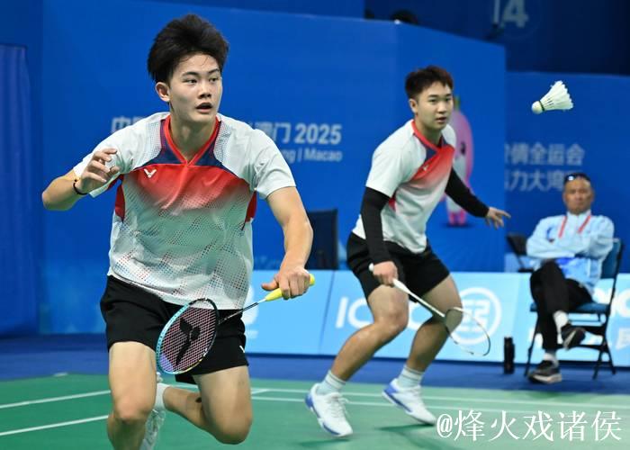 全运会羽毛球团体赛:广东男队、福建女队等劲旅取胜 全运会羽毛球团体赛:广东男队、福建女队等劲旅取胜